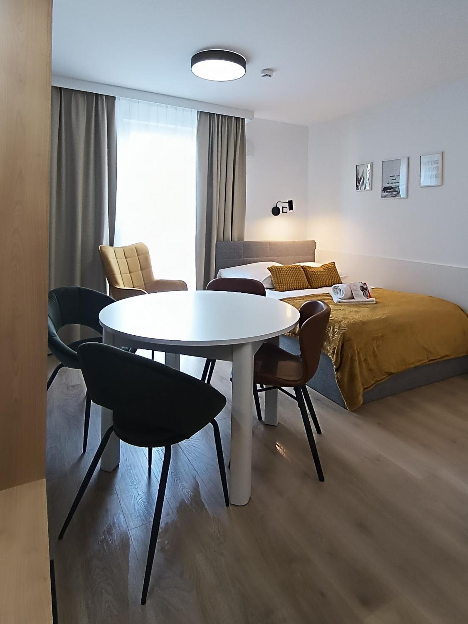 ורוצלב Amamolto Select - Wloskie Apartamenty, Restauracja, Bezplatny Parking מראה חיצוני תמונה